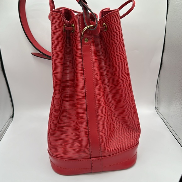 LV🎡Every $100 spent 1/15-1/24 Louis Vuitton Noe GM Red - Picture 5 of 11